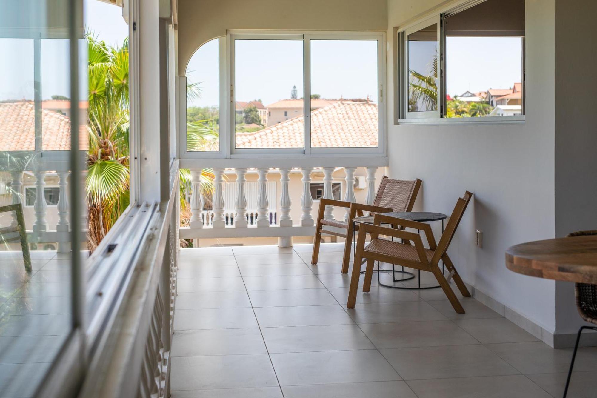 Jt Curacao Apartments Jan Thiel Bagian luar foto
